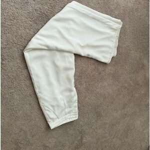 Sabo skirt white pleaded pants